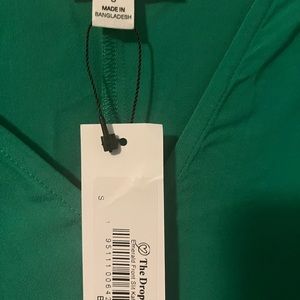 One size Kelly green loose dress from “The Drop” on Amazon.